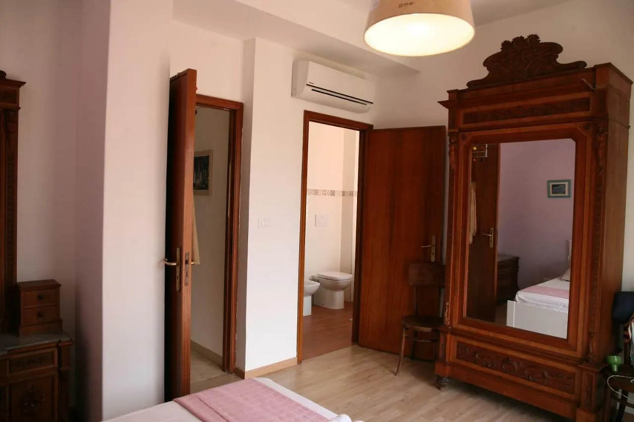 Route 114 Apartment Acireale Italy