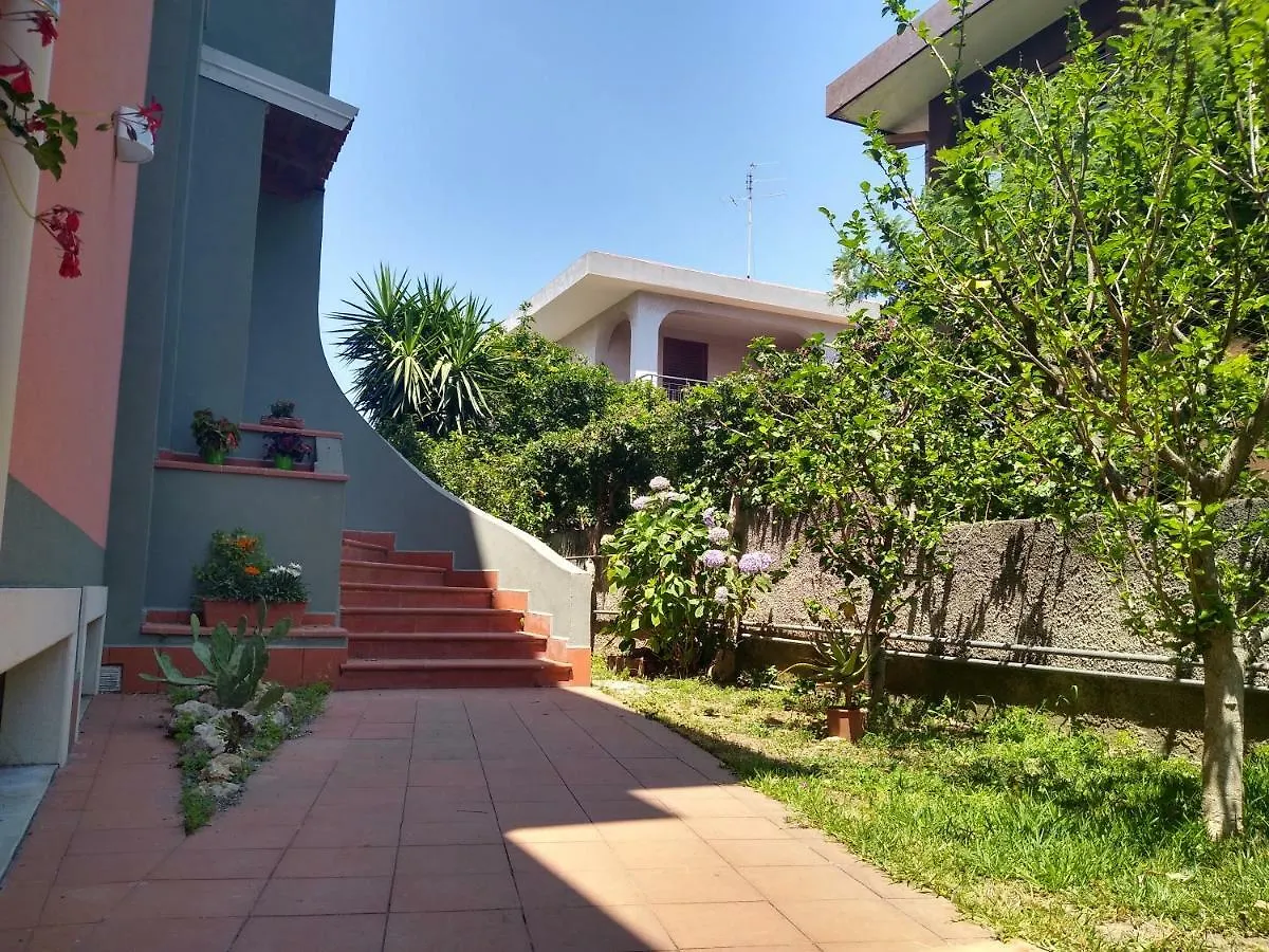 Route 114 Apartment Acireale Homestay