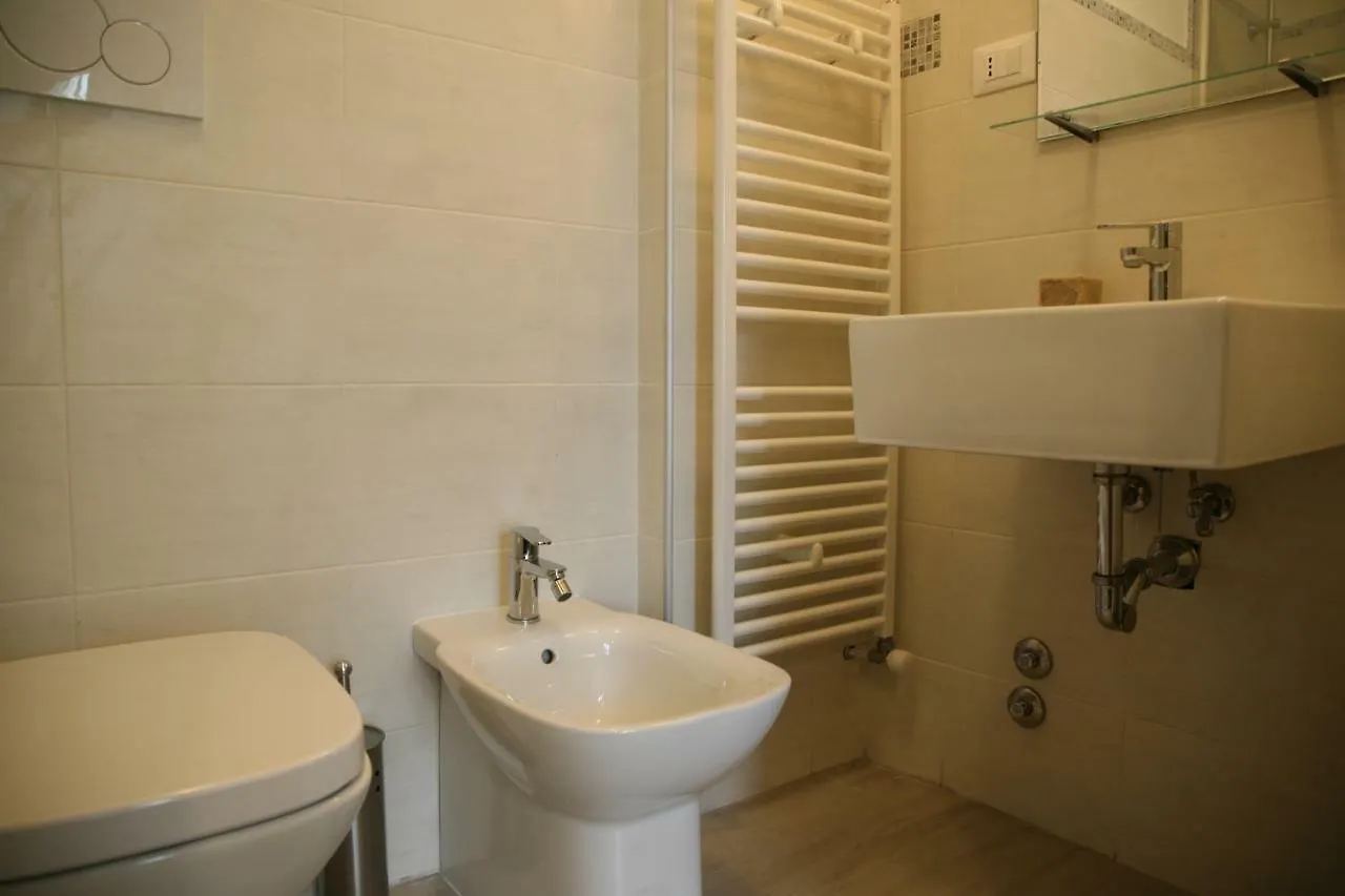 Route 114 Apartment Acireale Homestay