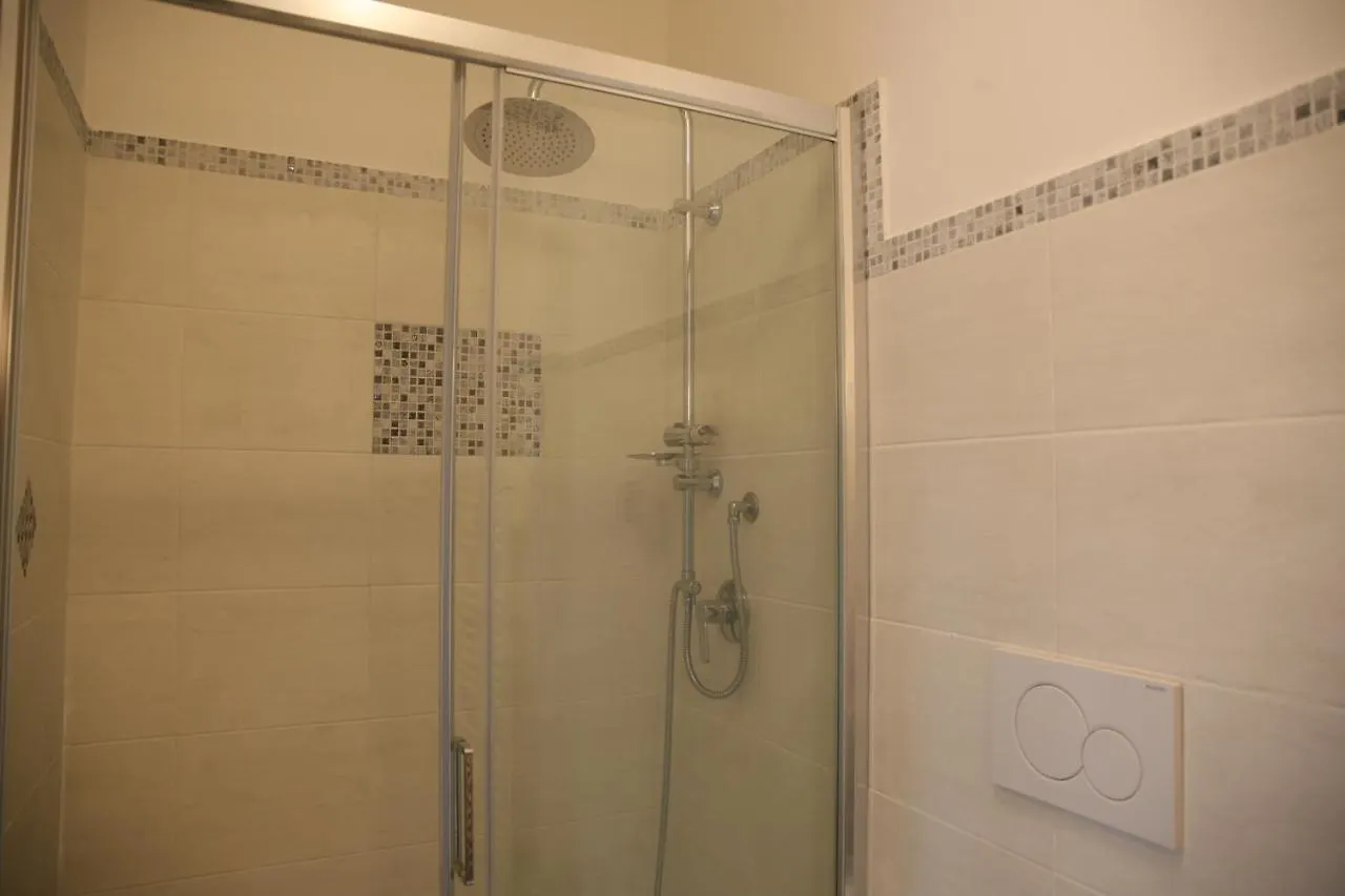 Homestay Route 114 Apartment Acireale Italy